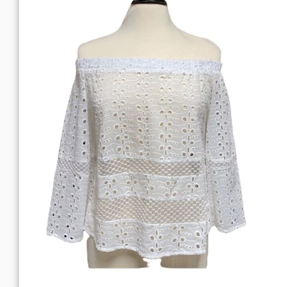 DO+BE White Eyelet Off Shoulder Top Size Small NWT - Picture 1 of 5